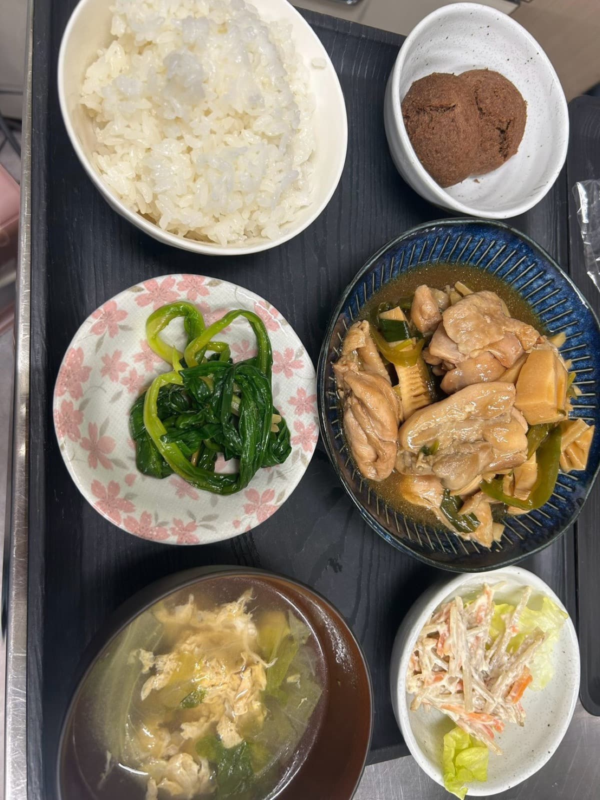 白蓮荘の夕食